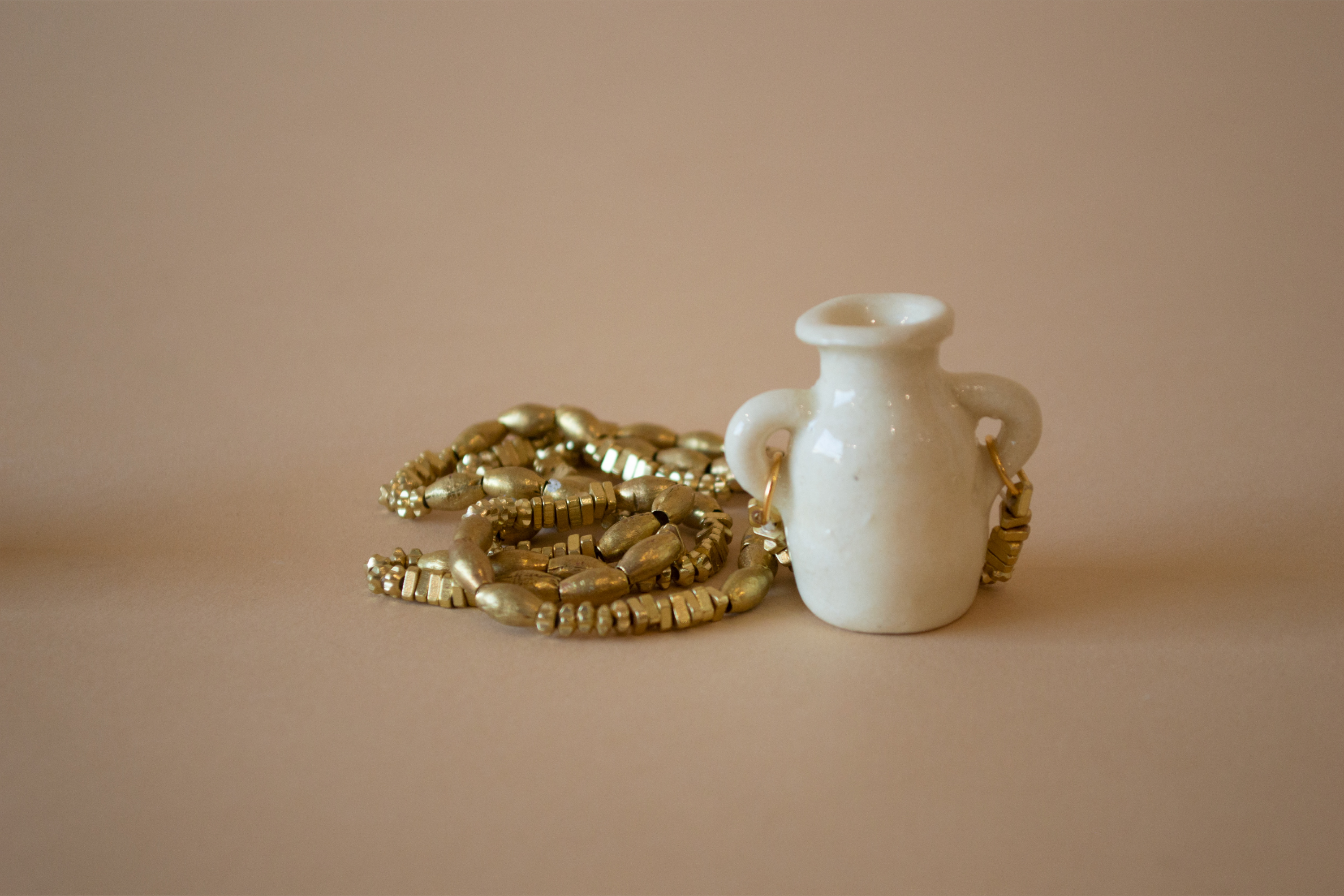 Vase  Necklace