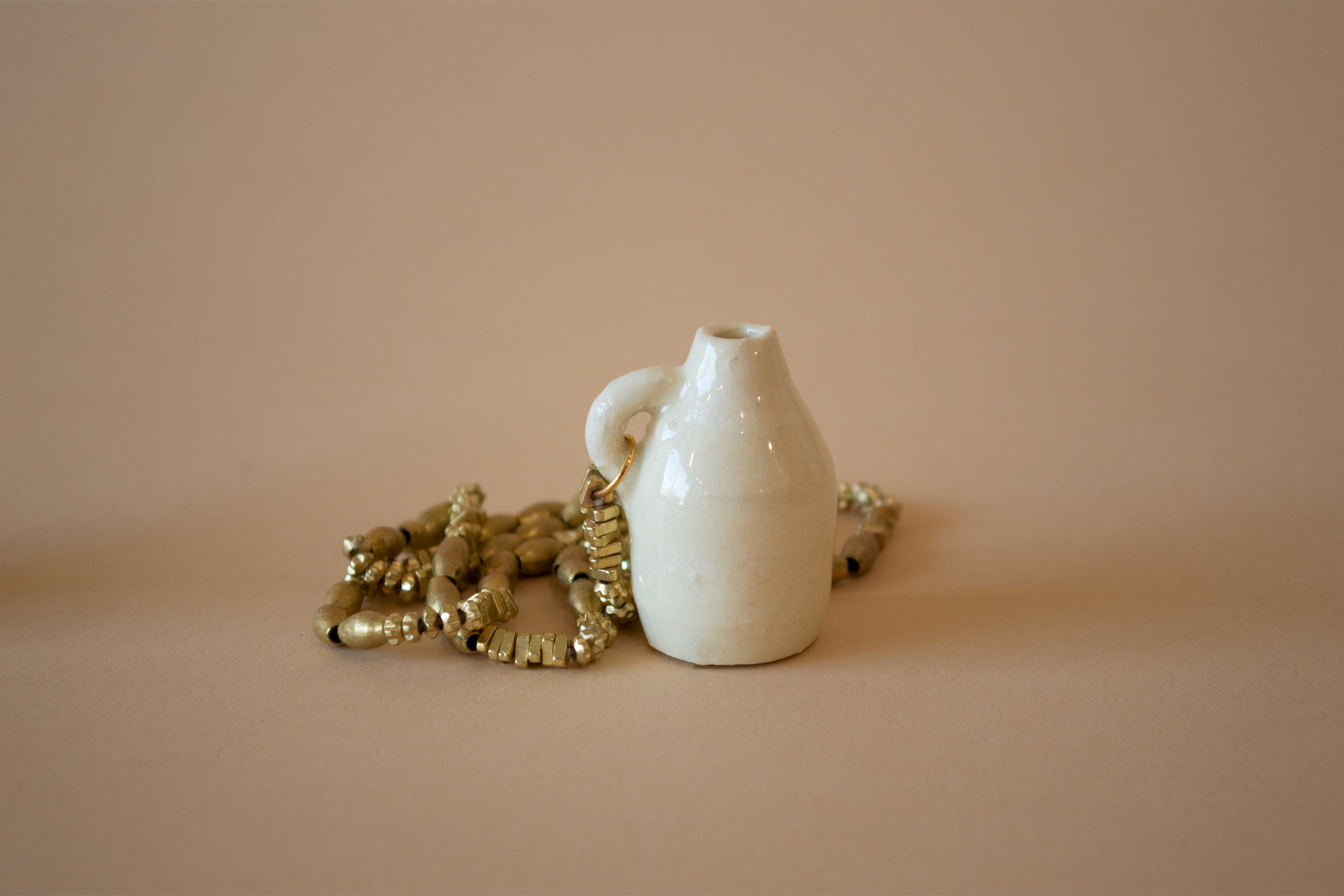 Vase  Necklace